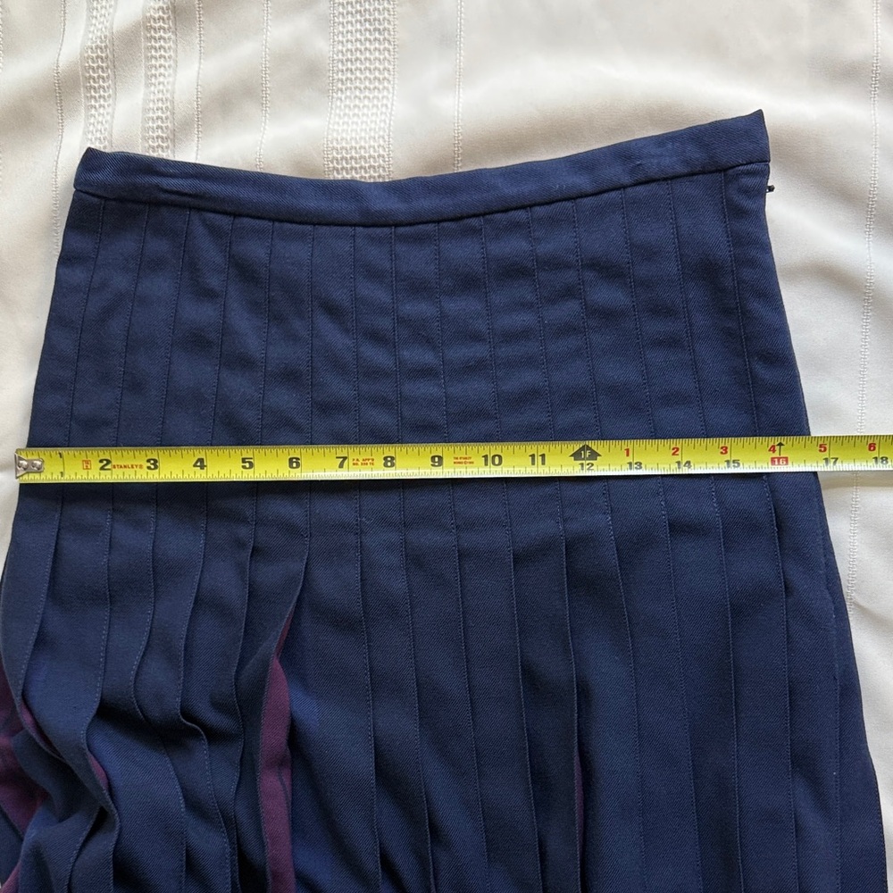 Brooks Brothers Navy and Red A-Line Skirt - Picture 10 of 11